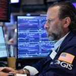 The volatile AI trade marched higher, but oil kept Wall Street on edge last week