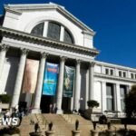 Trump orders Smithsonian to post warnings about ‘inaccurate’ US history