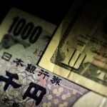 Dollar steady as focus turns to US payrolls, yen intervention jitters persist