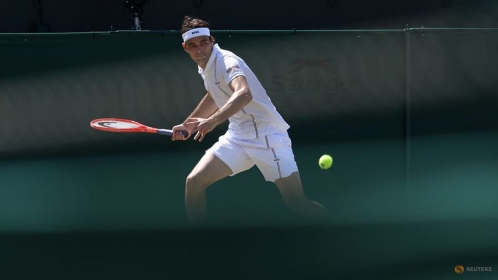 Fritz flies past Kypson to reach Wimbledon third round
