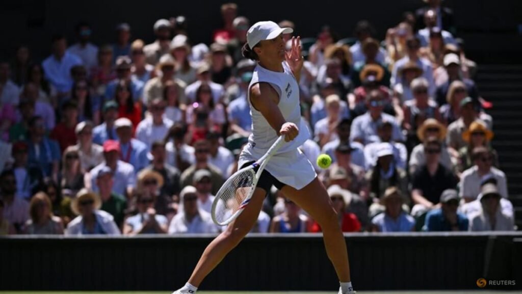 Swiatek tames powerful Pliskova to reach Wimbledon round three