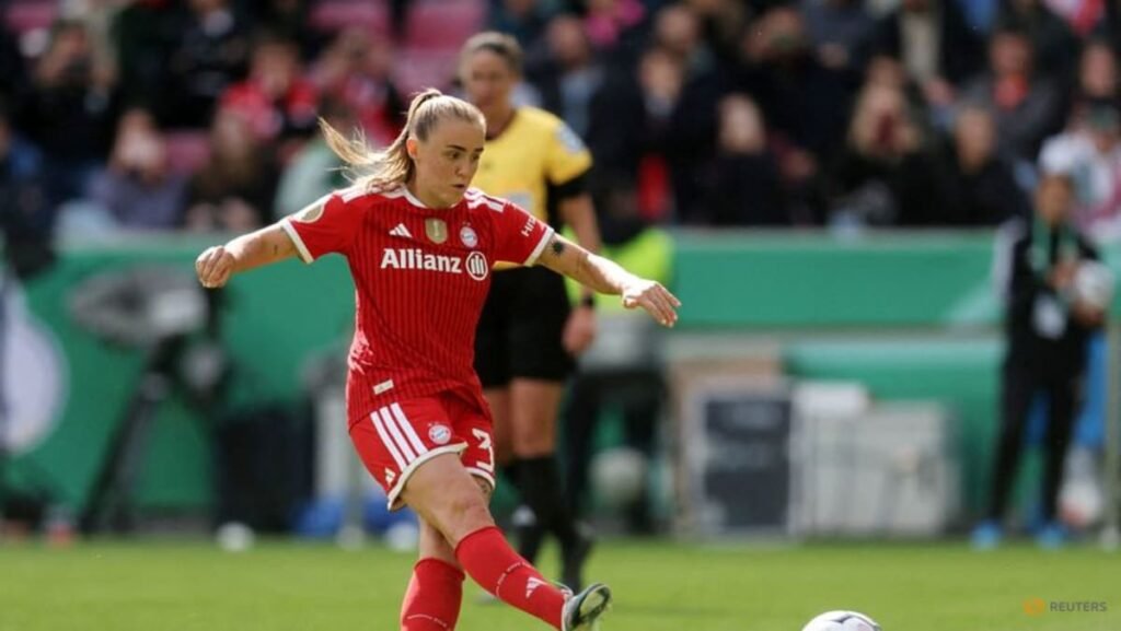 Stanway joins Arsenal after Bayern Munich contract expires