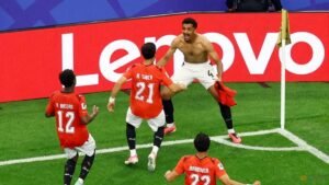 Egypt edge Australia on penalties to reach World Cup last 16