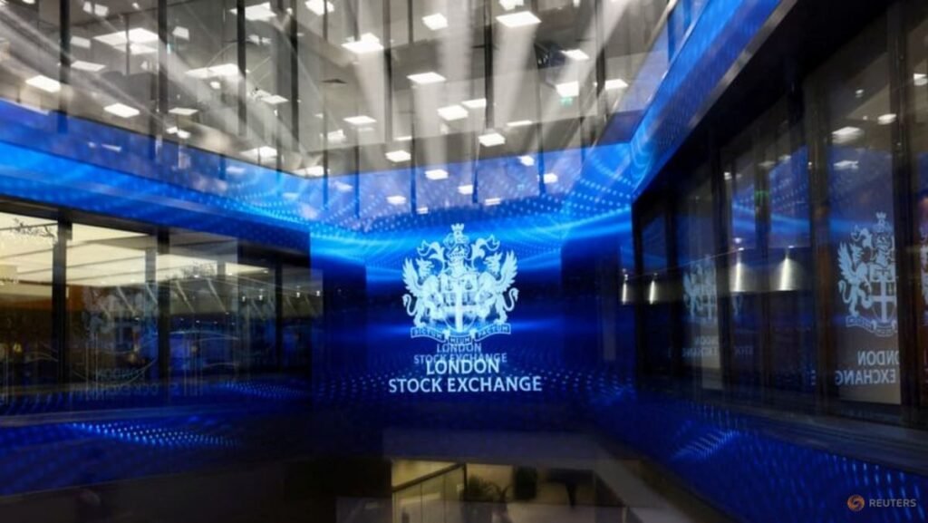Stocks inch up as oil weighed by supply while earnings loom