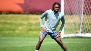 Swiss without injured Manzambi for Argentina quarter-final, Yakin says