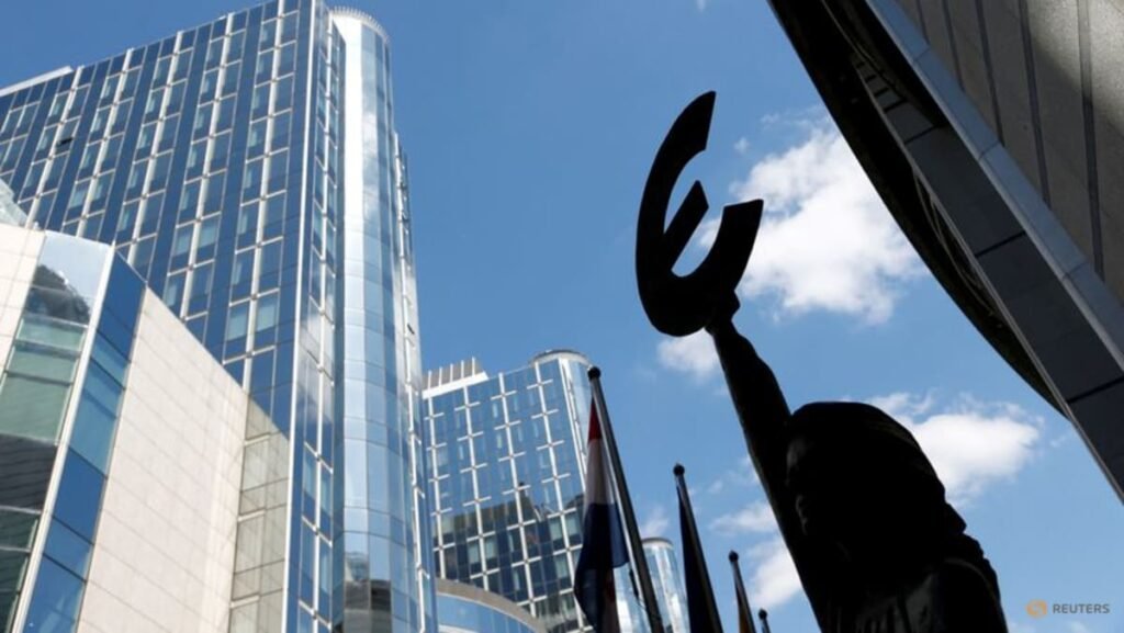 Explainer-Europe’s digital euro: What it is and how it would work