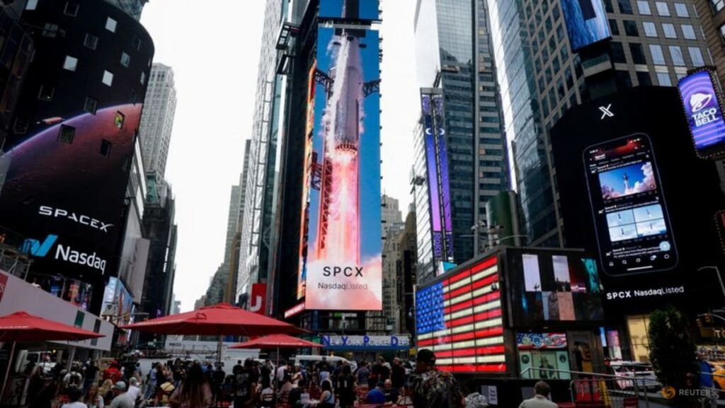 Short sellers notch $8.7 billion profit as SpaceX shares dip to IPO price