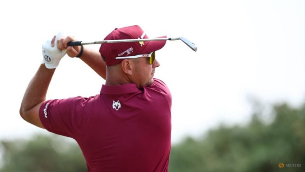Herbert falls agonisingly short of historic 61, takes Open lead