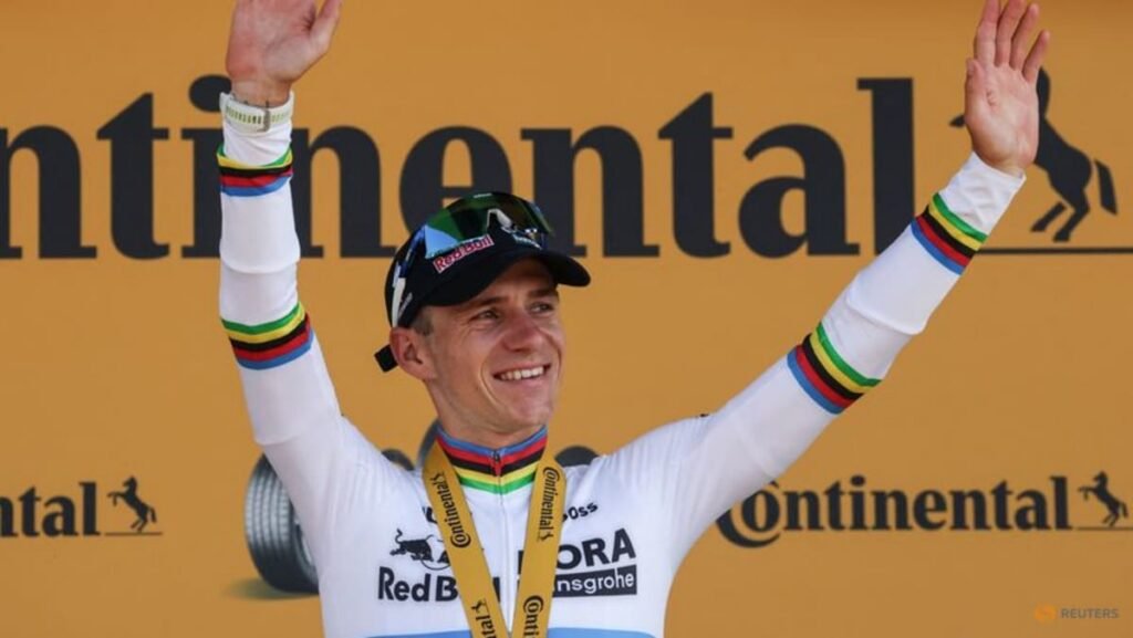 Evenepoel admits ‘bittersweet’ win after teammate Lipowitz crashed