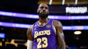 NBA-LeBron James to join Philadelphia 76ers for record-extending 24th NBA season
