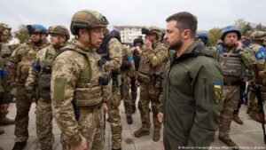 Ukraine: Zelenskyy replaces army chief after protests