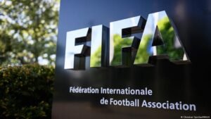 FIFA plans: Infantino under pressure as senior advisor quits