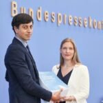 New report backs ban of German far-right party
