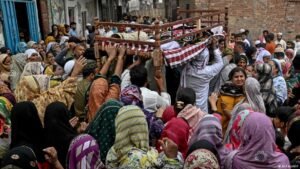 Children killed in Pakistan roof collapse buried