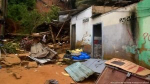 Ivory Coast: Nearly 60 people killed in flooding since May