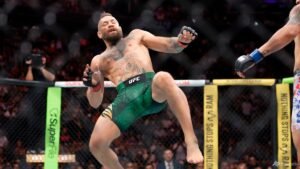 Conor McGregor’s long-awaited UFC return ends with another leg injury