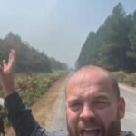 Planes dump water on French wildfires as temperatures rise