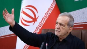 Iran Guards say won’t reopen Hormuz without US meeting Tehran’s demands