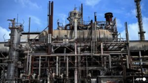 Bangladesh’s gas crisis hits factories, homes and transport
