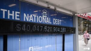 US national debt exceeds US$40 trillion for first time