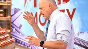 Jim Cramer says the market is too negative — and that’s creating buying opportunities