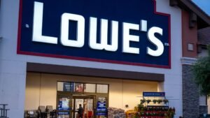 Lowe’s gives muted outlook as it sees ‘pressure’ in home improvement spending