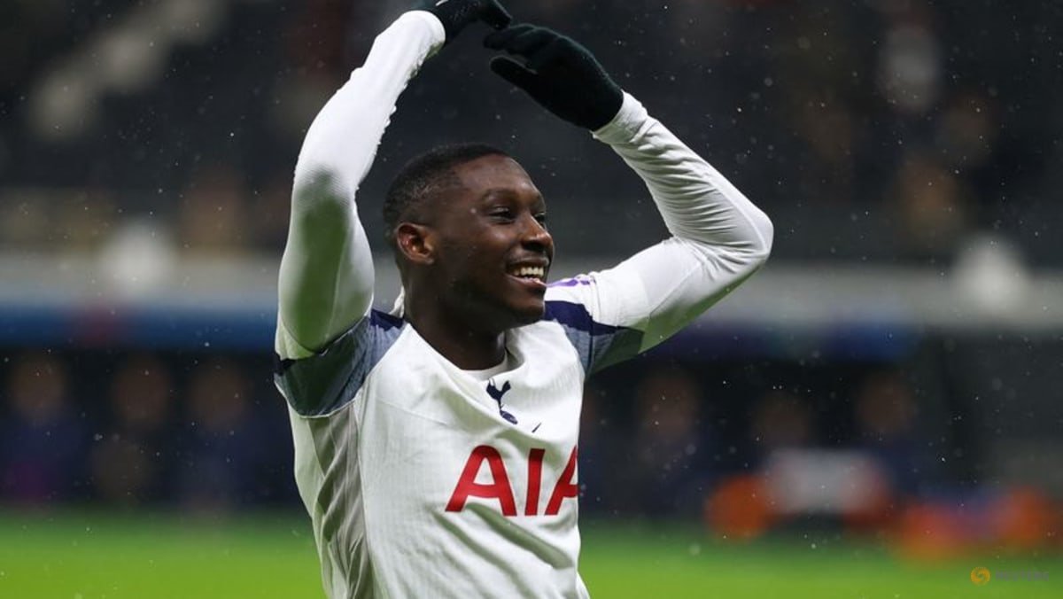 Juventus sign Kolo Muani from PSG on five-year deal