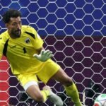 Colo-Colo sign World Cup goalkeeper Vozinha