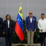 Venezuela’s political transition talks wrap first day in Caracas