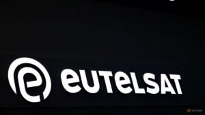Eutelsat sees revenue growth as OneWeb expands, shares drop on margin outlook