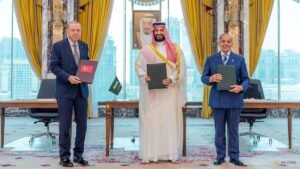 Saudi Arabia, Türkiye, Pakistan pledge mutual defence as Middle East turmoil escalates