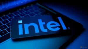 Intel plans $15 billion share sale as turnaround rally lifts stock