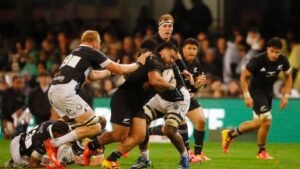 Eight-try blitz as All Blacks win second tour match in emphatic fashion