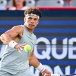 Shelton routs Mensik to reach Canadian Open semis