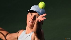 Swiatek defeats Rybakina to claim Canadian Open title​