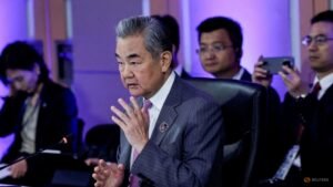 China considering summit with Seoul in November, South Korean foreign ministry says