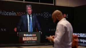 Trump to host crypto executives as SEC considers regulations