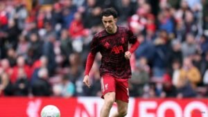 Inter Milan bring in midfielder Jones from Liverpool