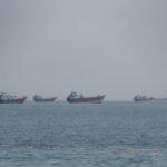 US oil prices extend losses on hopes of Iran-Oman talks on Strait of Hormuz