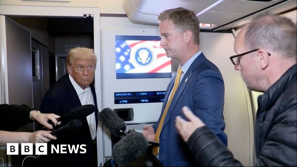 Watch: What is it like to travel on Air Force One with Trump?