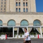 Steve Rosenberg: Outside Moscow restaurant after bomb kills three