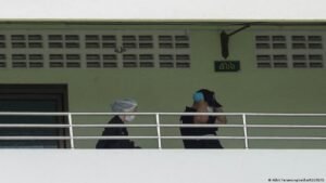 Thai teen kills 7 in rampage at home and school