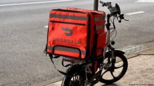 Australia approves new rules benefiting gig delivery workers
