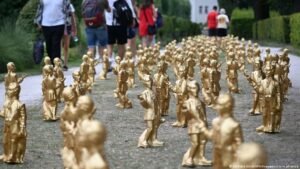 Mozart tribute ends on sour note after mass figurine theft