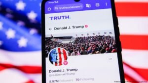 Can Trump legally sell early access to Truth Social posts?