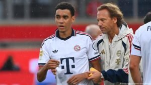 Bayern Munich’s Jamal Musiala collapses on pitch again