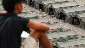 Italy extends Schengen suspension with Spain