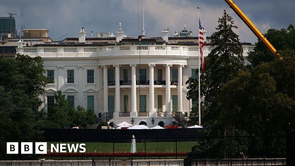 Ex-White House teleprompter operator ordered to pay $172,000 for Trump speech bets