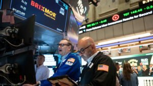 Oil price shoots up as stocks tread water