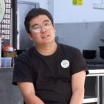 From S$10,000 salary to hawker stall: This 30-year-old chooses Hokkien mee over tech job